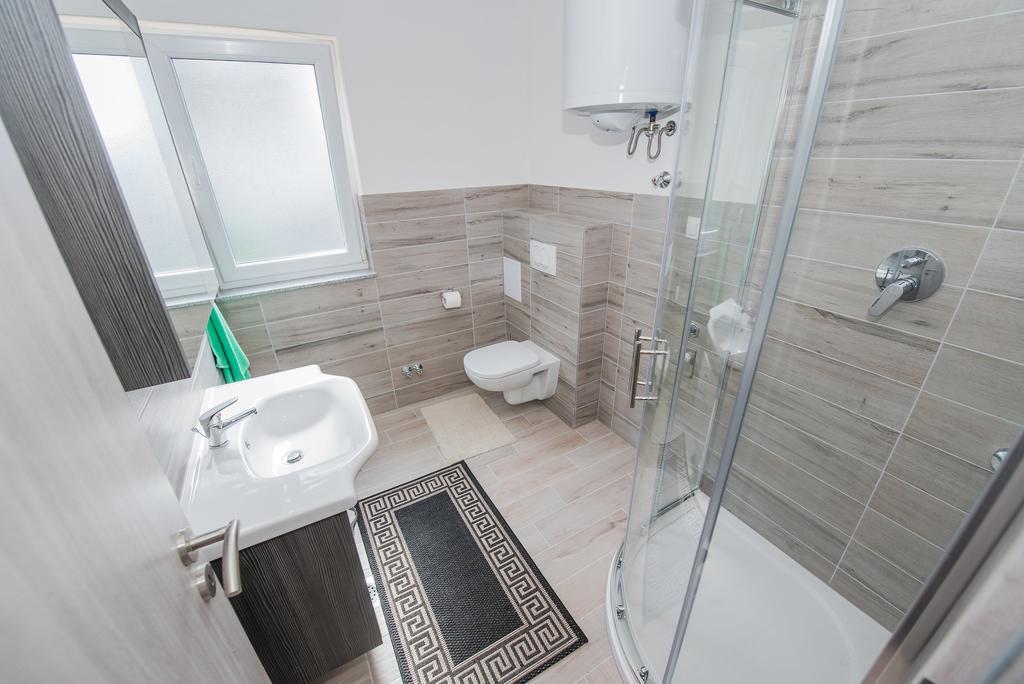 Apartment Grabovac Kaštela Habitación foto